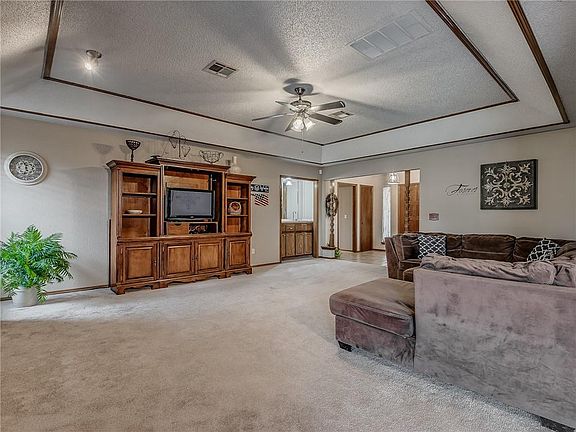 4th image of 3805 Seaward Cir