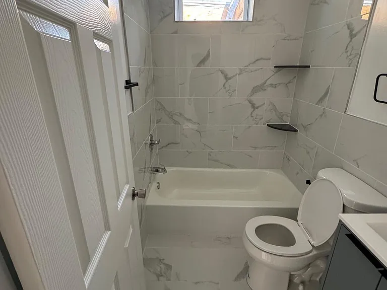 3346 N Smedley St — Photo 16