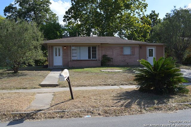 1st image of 1906 McCauley Ave