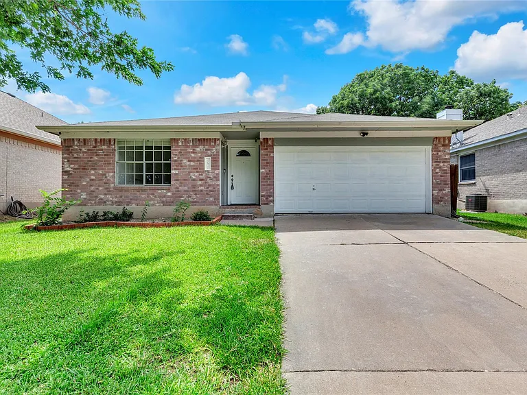 20820 Jumpers Delight Ln — Photo 1
