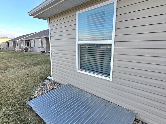 5th image of 2616 W Timber Lake Dr