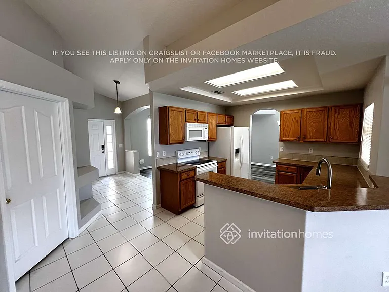 1831 SW Renfro St — Photo 7