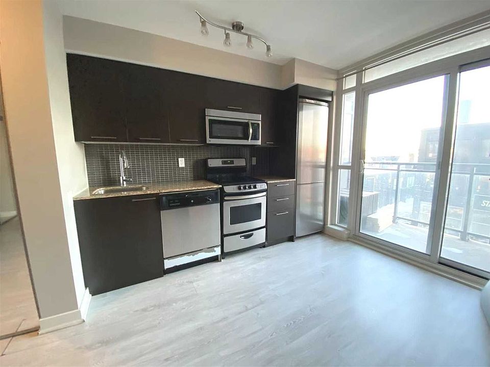 2nd image of 775 King St W #316