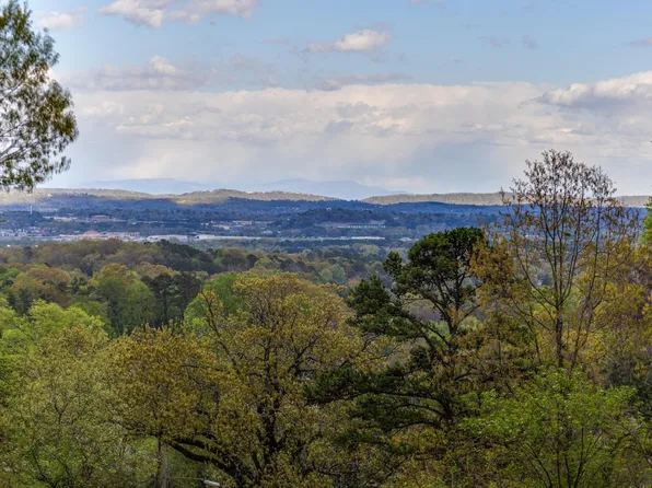 0 Cabin Rd #&-5, Chattanooga, TN 37404