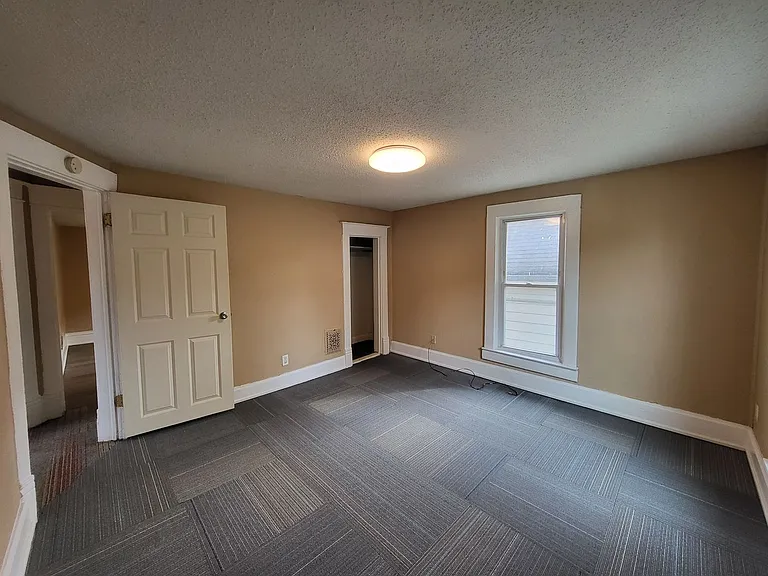 1267 Stewart St — Photo 15