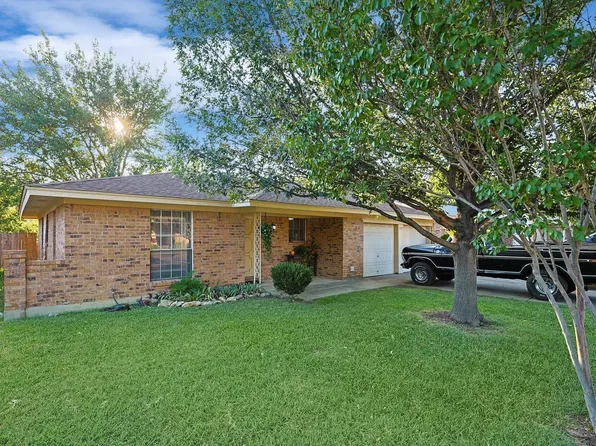 7517 Meadowbrook Dr, Watauga, TX 76148