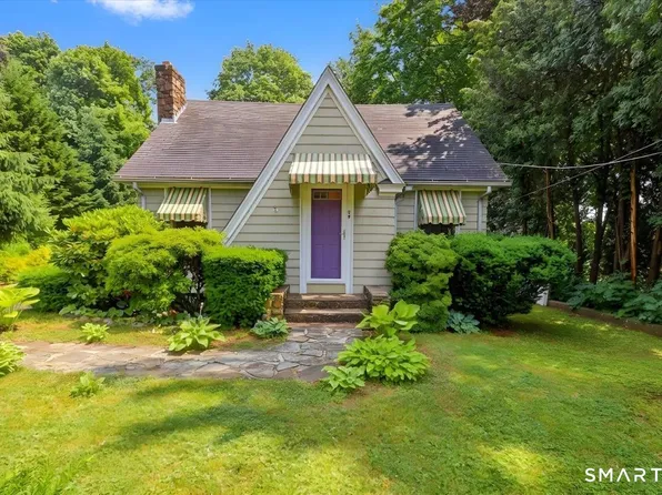 39 Buckingham Street, Stonington, CT 06379
