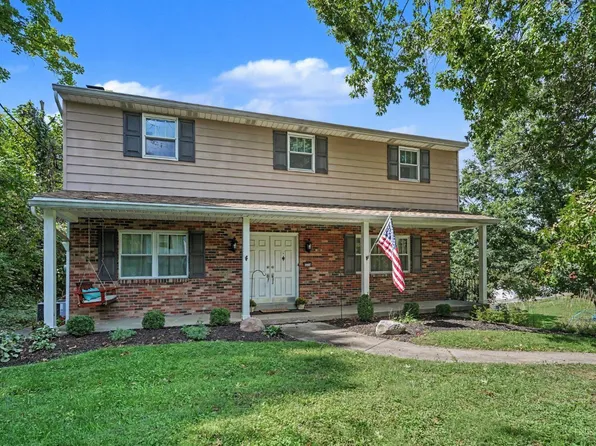 8256 Ashhollow Dr, Cincinnati, OH 45247