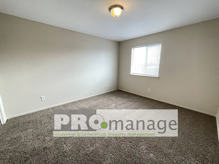 2592 Prospect Dr. — Photo 10