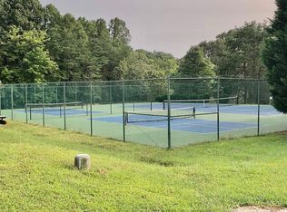 111 Little Creek Rd, Moneta, VA 24121