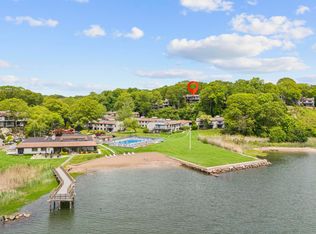 24 Harbour Vlg #A, Branford, CT 06405
