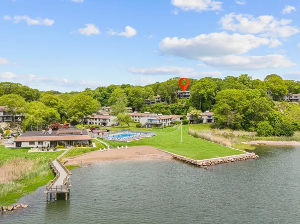 24A Harbour Village #24A, Branford, CT 06405