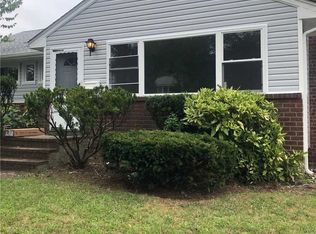 1676 Camp Ave, Merrick, NY 11566