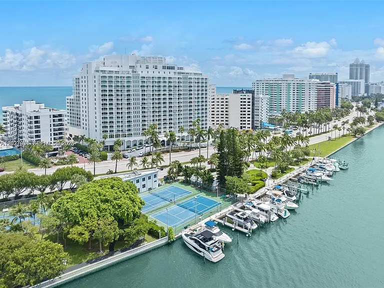 5401 Collins Ave #807 — Photo 37