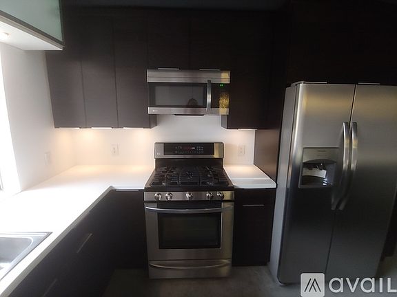 2nd image of 469 Viejo Dr