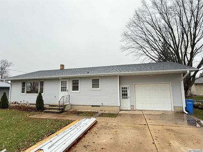 607 1st Ave, Floyd, IA, 50435
