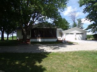 1442 295th Ave, West Point, IA 52656