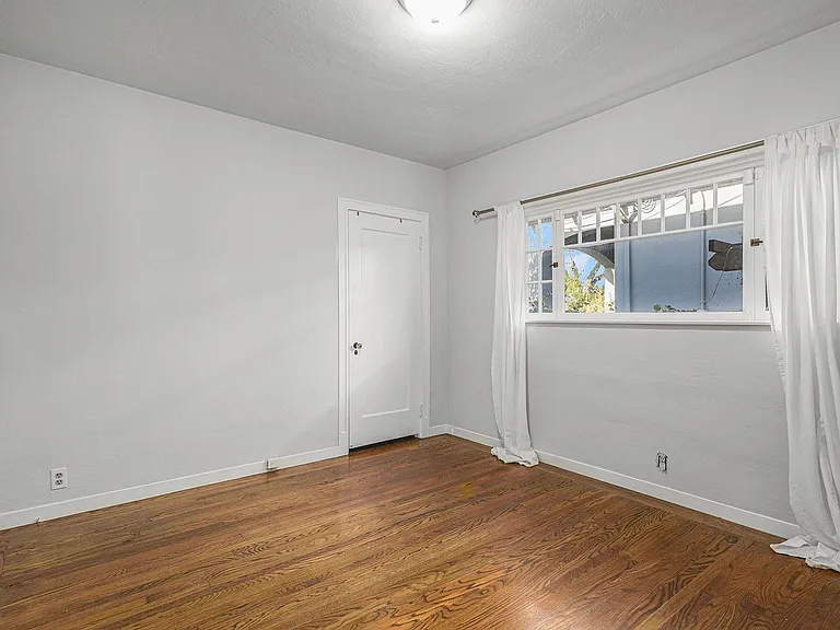 1118 High St — Photo 23