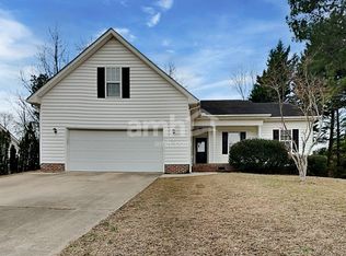 112 Pine Orchard Ct, Holly Springs, NC 27540