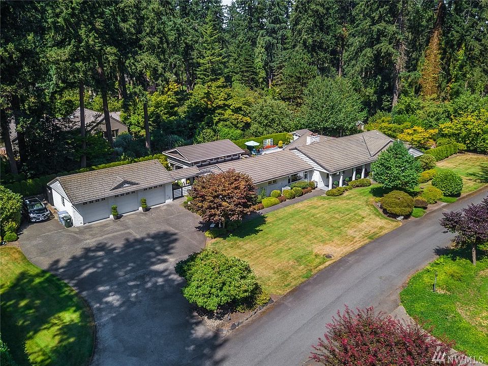 1st image of 12617 Gravelly Lake Dr SW