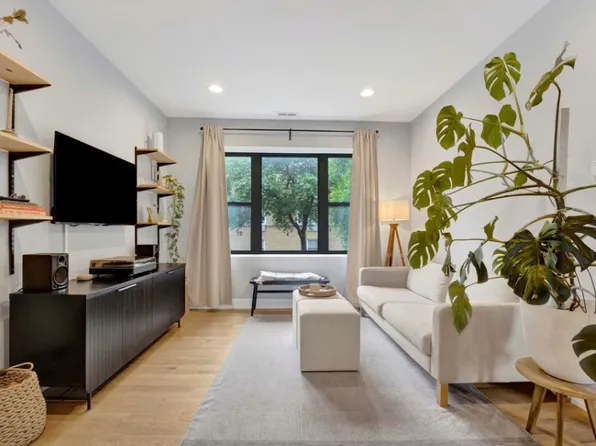 3802 W Altgeld St Unit 301, Chicago, IL 60647