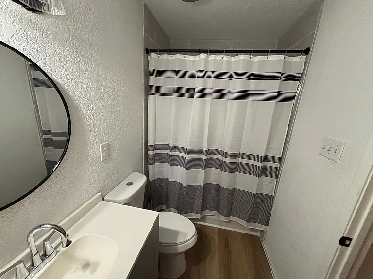 1303 Santa Rosa Dr — Photo 4
