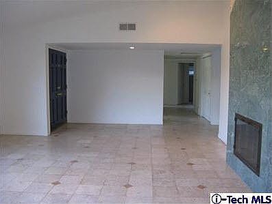 5th image of 2100 Normanton Dr