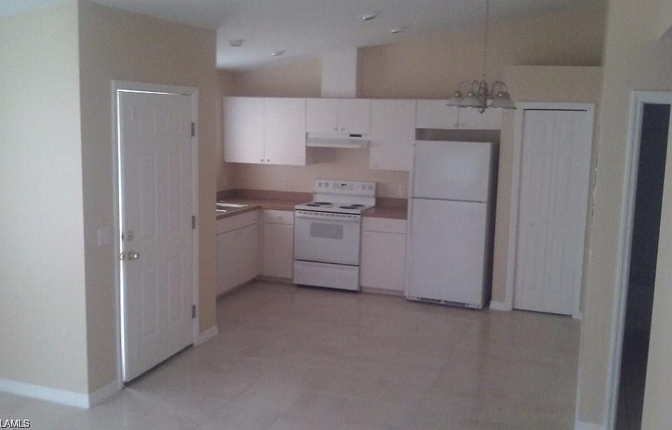 2nd image of 4519 26th St SW