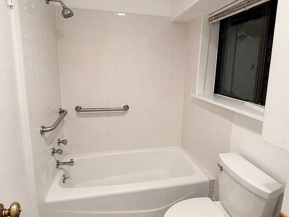 3rd image of 850 Clark Rd Unit N