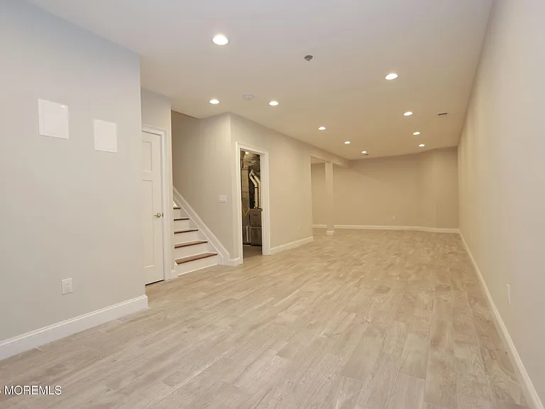 10 Gonzalez Dr — Photo 34