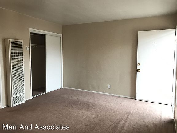 3rd image of 6600 Bancroft Ave APT 4