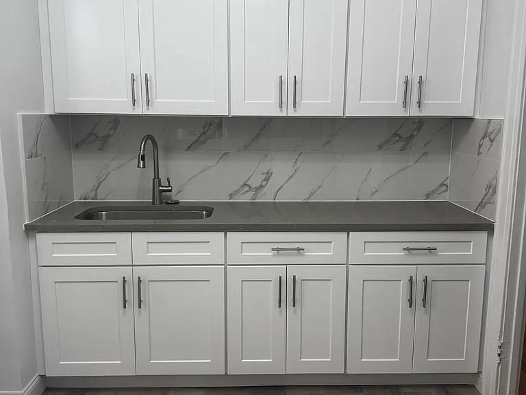 21-43 29th St #2D — Photo 4