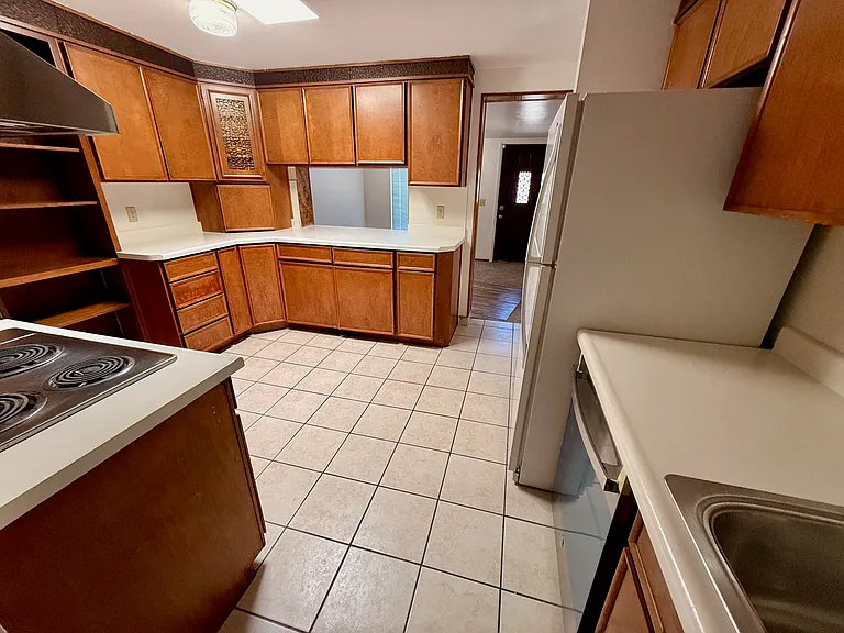 972 E Larkspur Dr — Photo 10