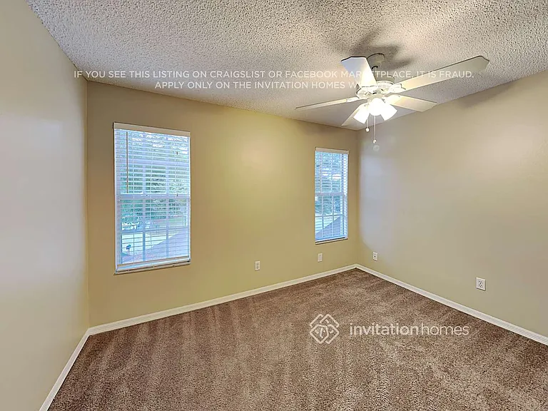 6732 Brittany Chase Ct — Photo 11
