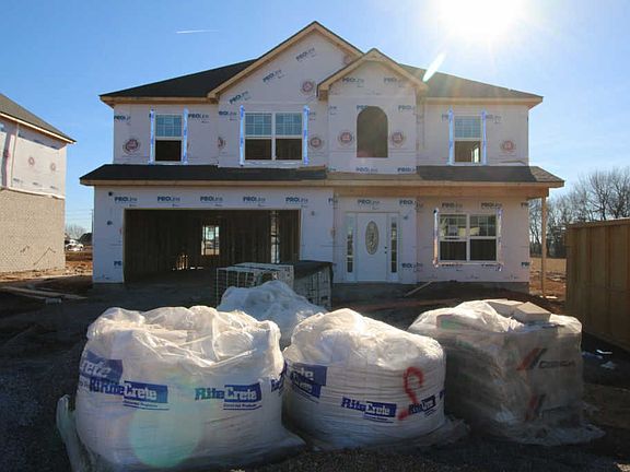 2nd image of 291 Summerfield Dr