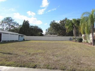 5521 Antigua Dr, Zephyrhills, FL 33541