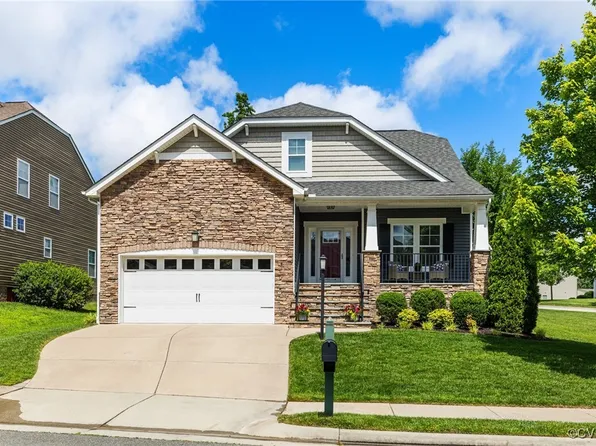 7500 Nicklaus Cir, Moseley, VA 23120