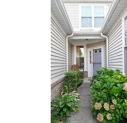 2nd image of 2660 Wyndgate Ct #2660
