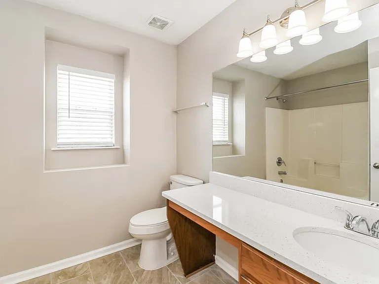 2168 Fresco Dr — Photo 16