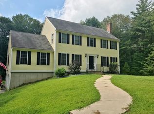 97 Linden St, Douglas, MA 01516