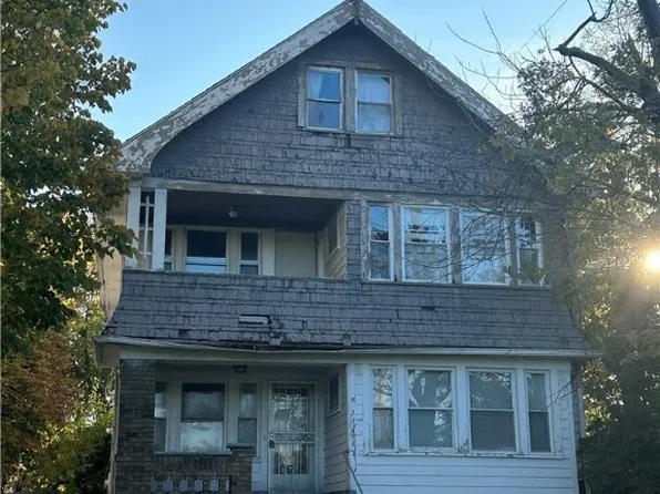 1147-1149 E 177th St, Cleveland, OH 44119
