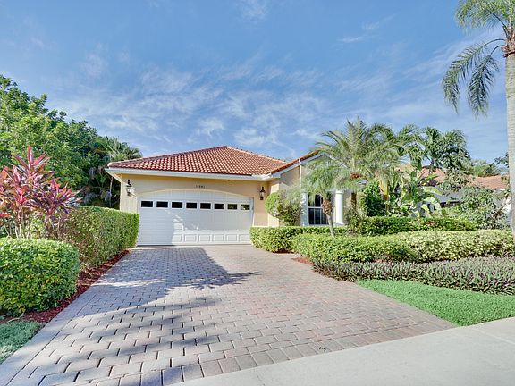 2nd image of 10843 Fairmont Village Dr