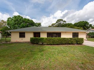 8518 Claonia St, Tampa, FL 33614