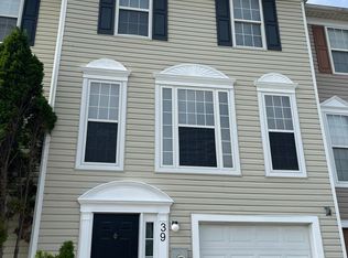39 Lisa Dr, Newark, DE 19702
