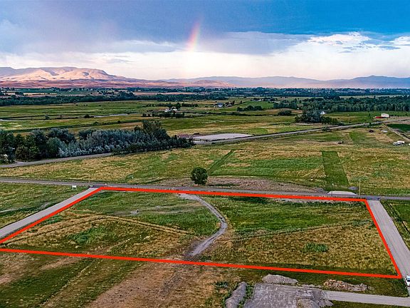 5th image of 2195 Bishop Rd