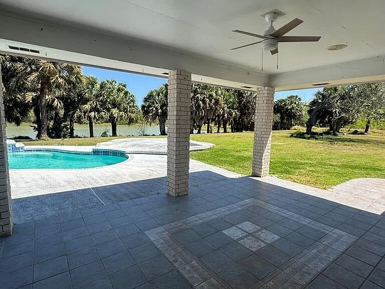 8795 FM 1732 — Photo 21