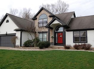 7087 Spring Walk Dr NE, Canton, OH 44721