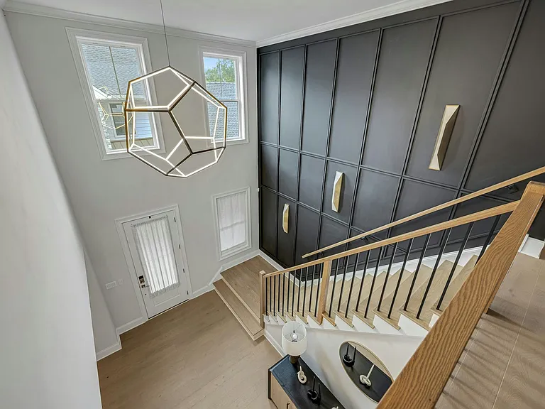 63 Samuel Way — Photo 29