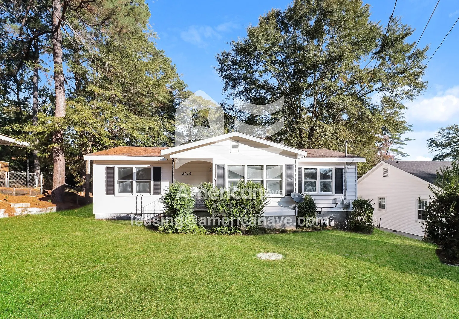3 bed, 1.0 bath, 1344 sqft, $997 — Photo 4