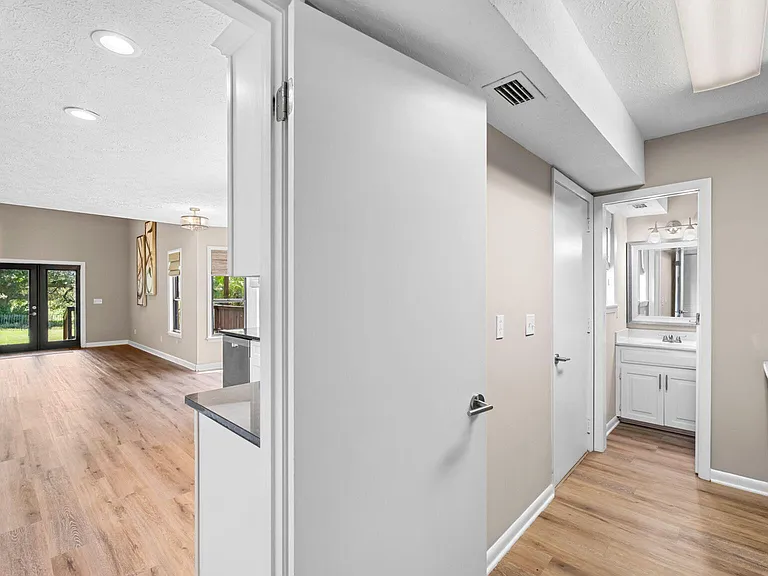 134 Marlin Cir — Photo 12